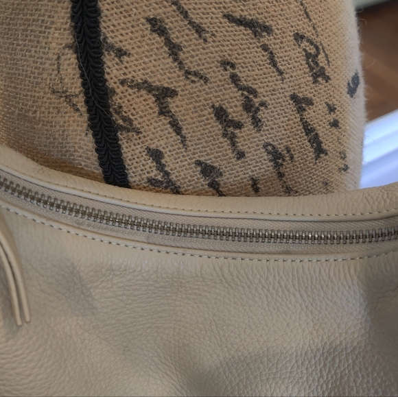 Small Baggu Crescent Leather Shoulder Bag - Picture 6 of 10
